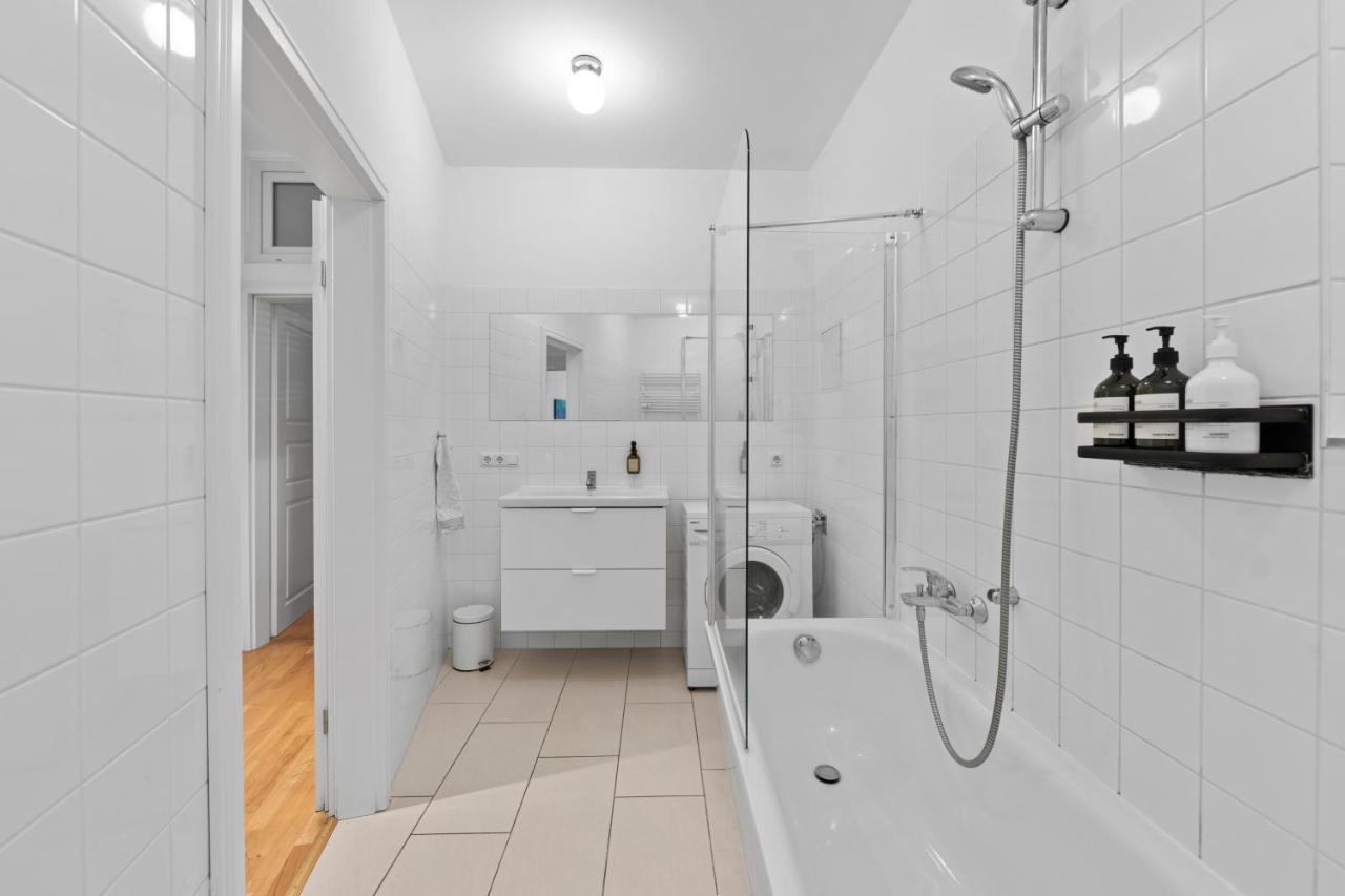 Beautiful 80Sqm Appartment In Berlin-Mitte Bagian luar foto